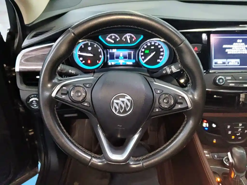 Buick Envision Plus — миниатюра 7