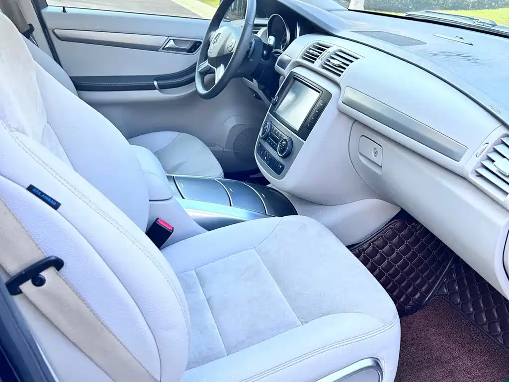 Mercedes-Benz R-Class — миниатюра 14