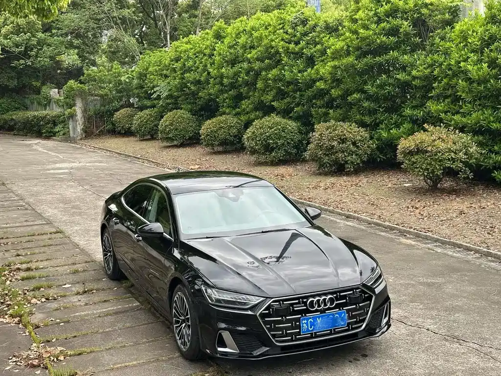 Audi A7L 2025
