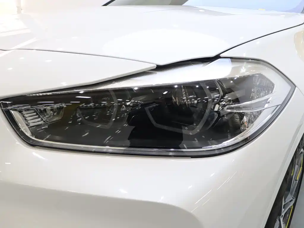 BMW X2 2023 sDrive 25i