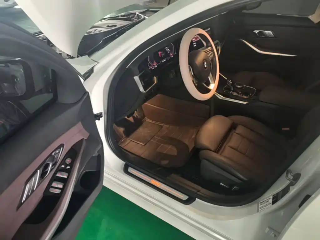BMW 3 Series — миниатюра 19