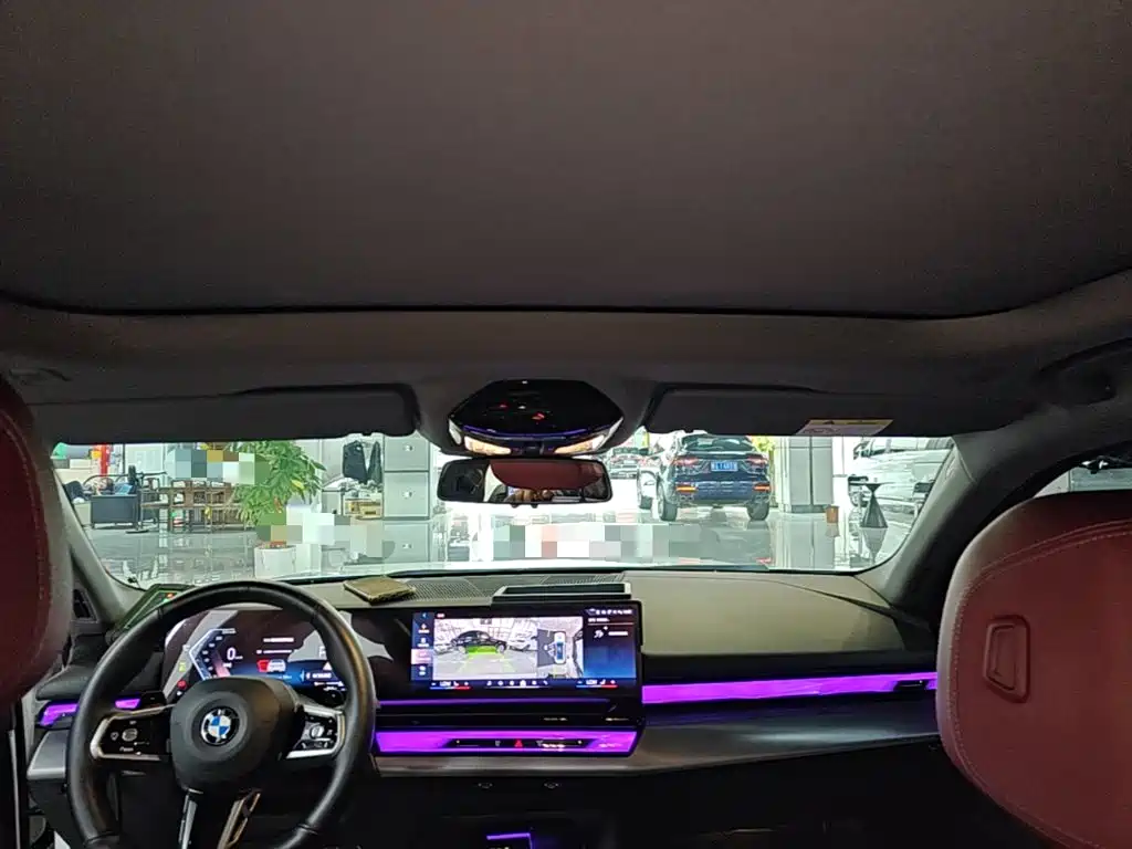 BMW 5 Series — миниатюра 18