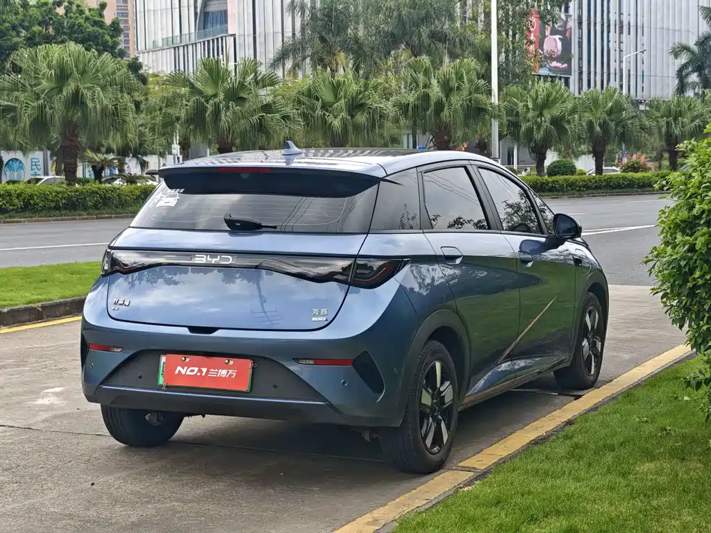BYD Dolphin — миниатюра 7
