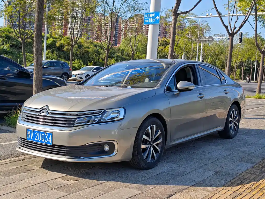 Citroen C6