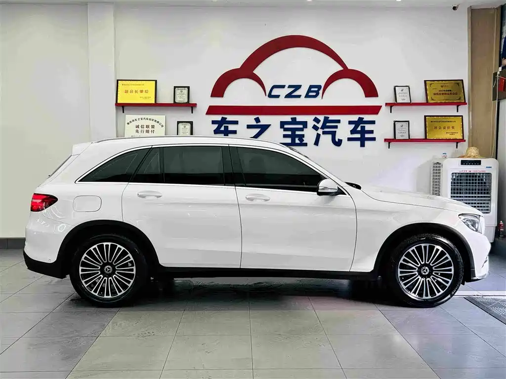 Mercedes-Benz GLC — миниатюра 9