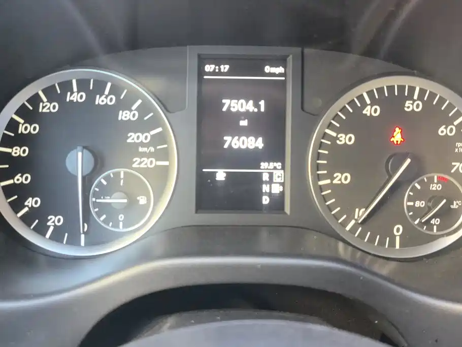 Mercedes-Benz Vito — миниатюра 14