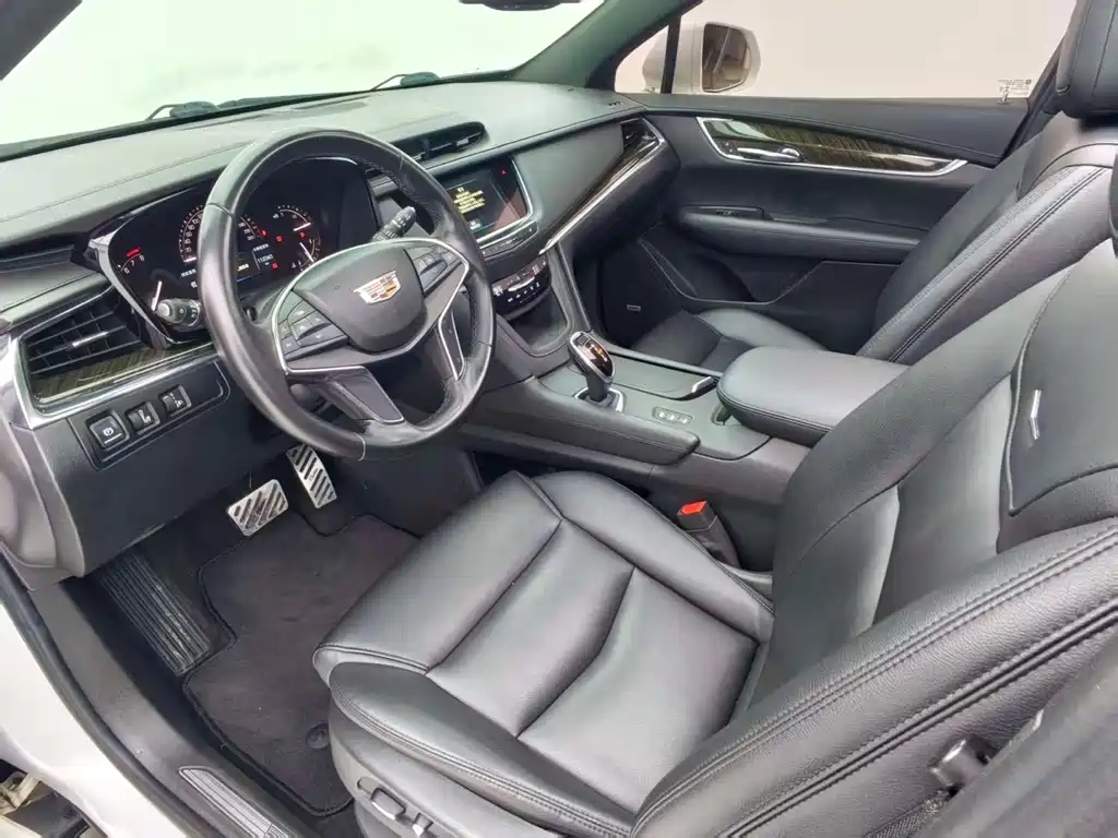 Cadillac XT5 — миниатюра 5