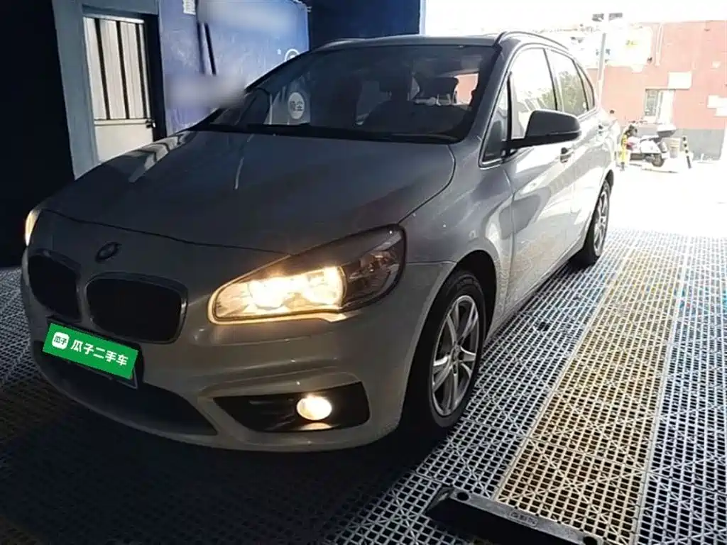 BMW 2 Series Active Tourer (Import) 2016