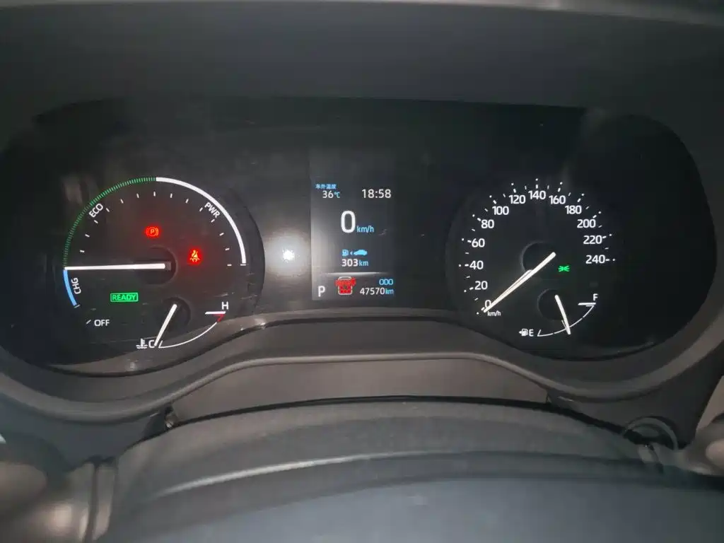 Toyota Sienna — миниатюра 7