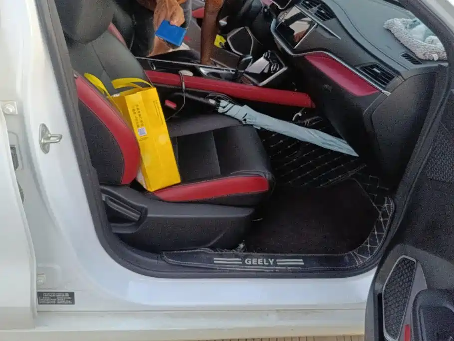 Geely Binrui — миниатюра 8