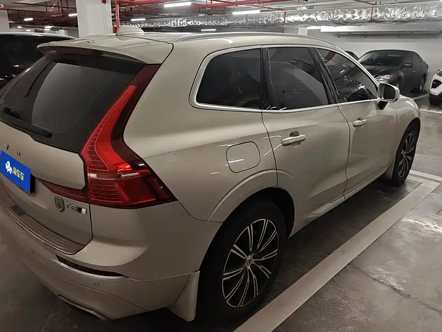 Volvo XC60 2021 T5 Luxury