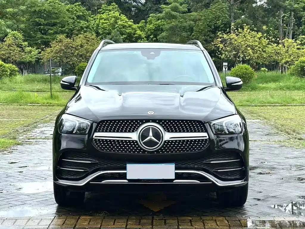 Mercedes-Benz GLE (Import) — миниатюра 2