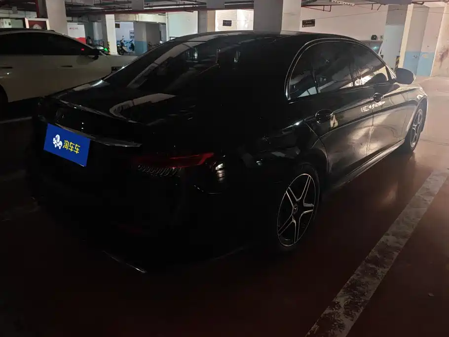 Mercedes-Benz E-Class (Import) — миниатюра 3