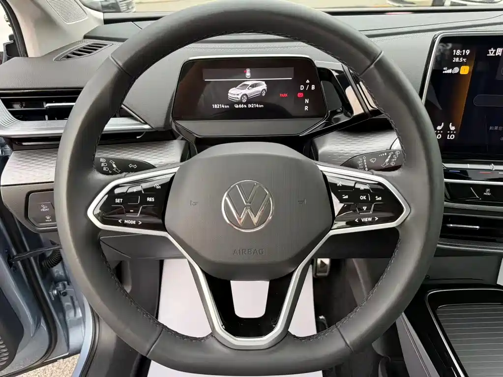 Volkswagen ID.6 X — миниатюра 6