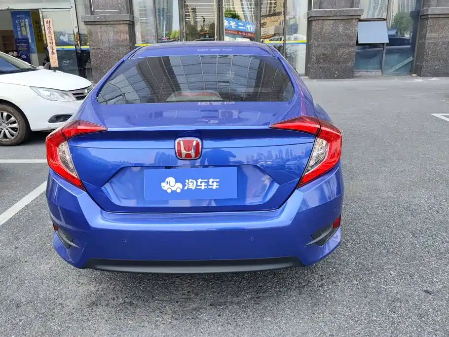Honda Civic — миниатюра 4