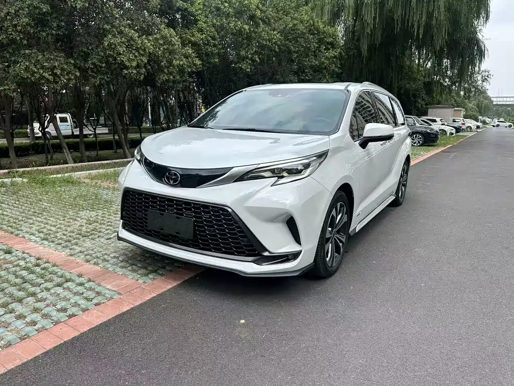 Toyota Granvia