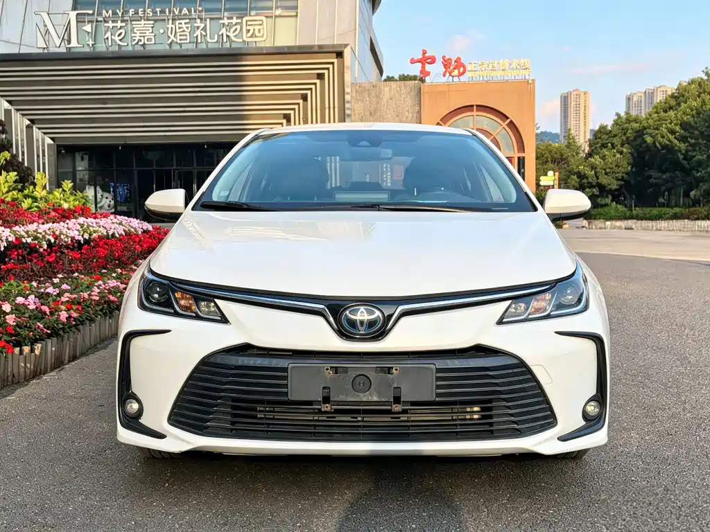 Toyota Corolla — миниатюра 2