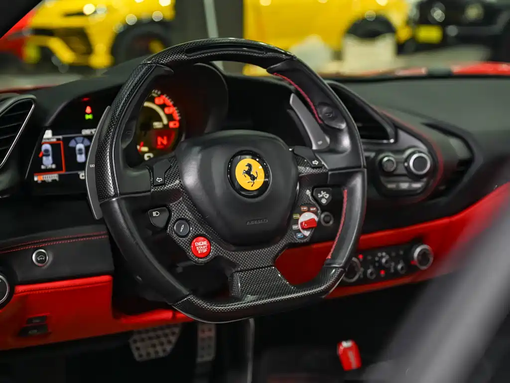 Ferrari 488 — фотографии объявления, Фото 15