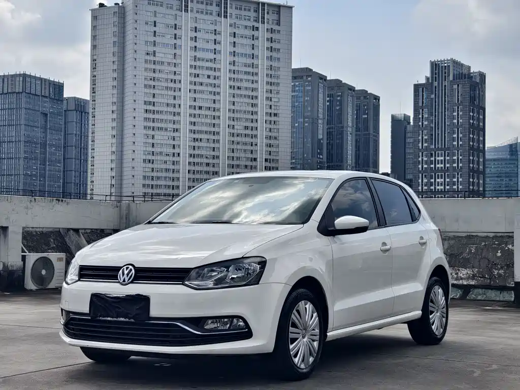 Volkswagen Polo 2016 1.6L AT Comfort