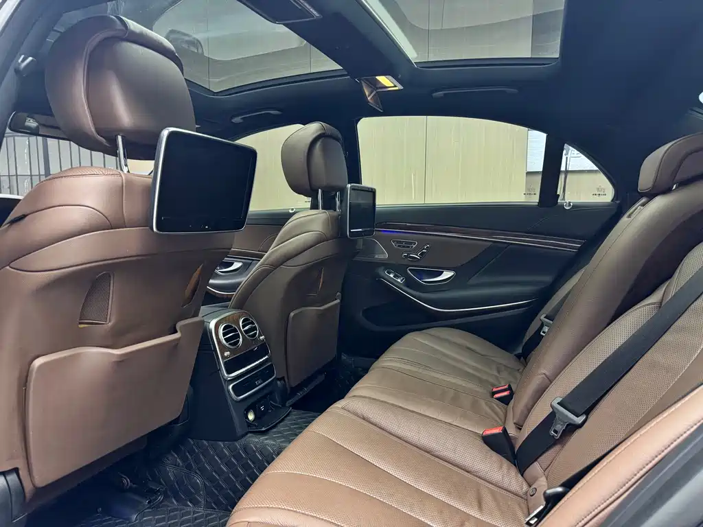 Mercedes-Benz S-Class — миниатюра 9