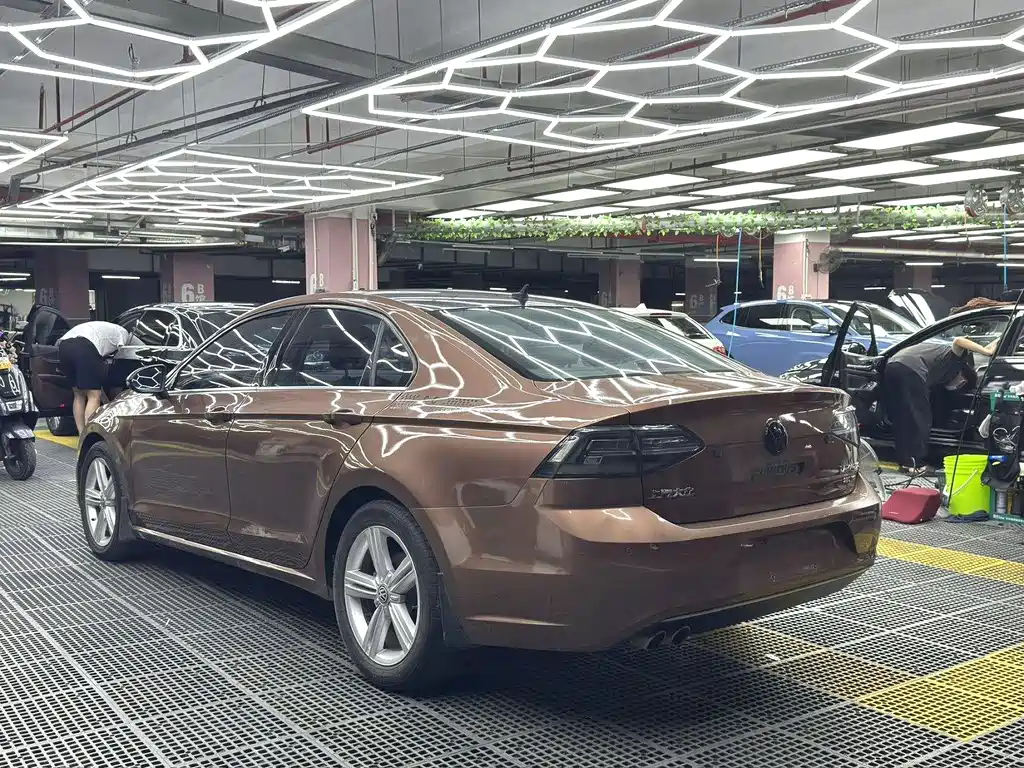 Volkswagen Lamando — миниатюра 9