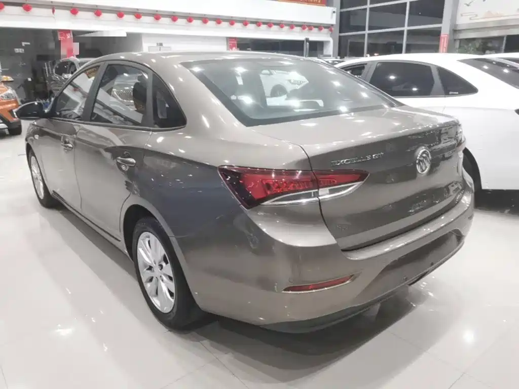 Buick Excelle — миниатюра 5