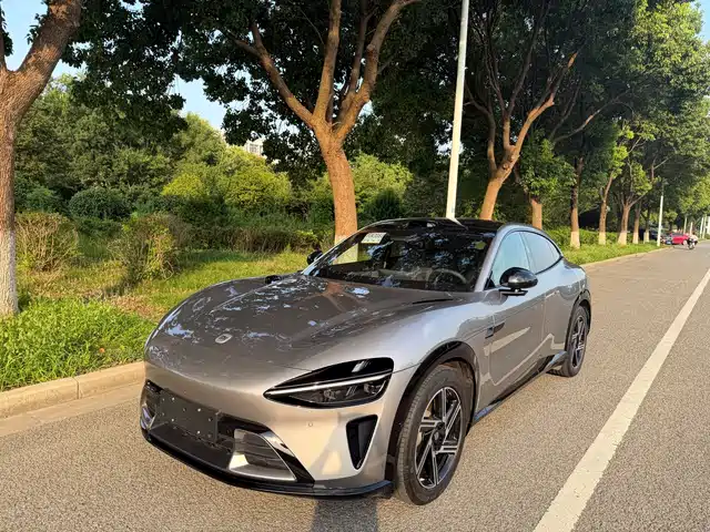 2025 xiaomi YU7