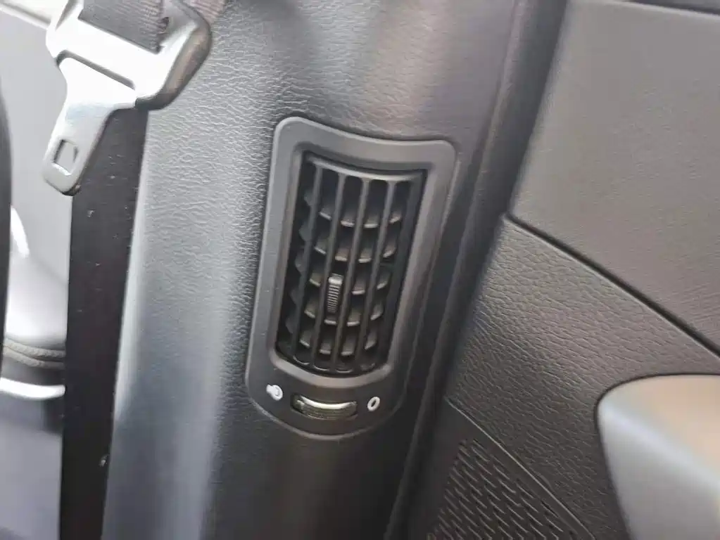 Hyundai Santa Fe — миниатюра 27
