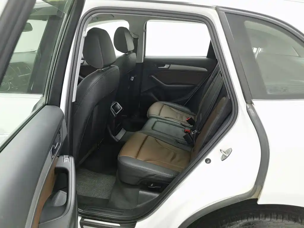 Audi Q5 — миниатюра 15