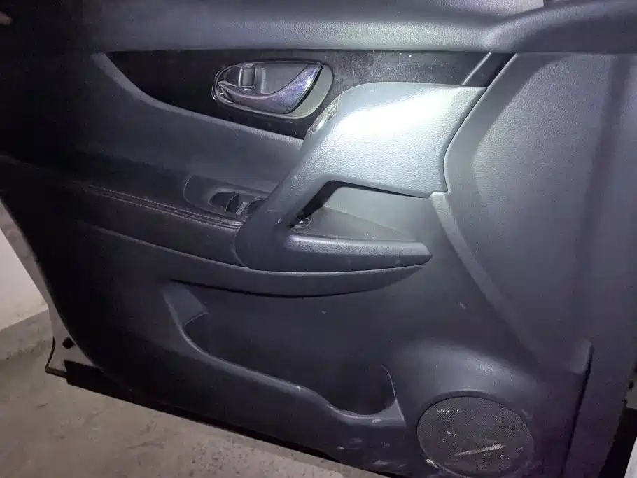Nissan Qashqai — миниатюра 7