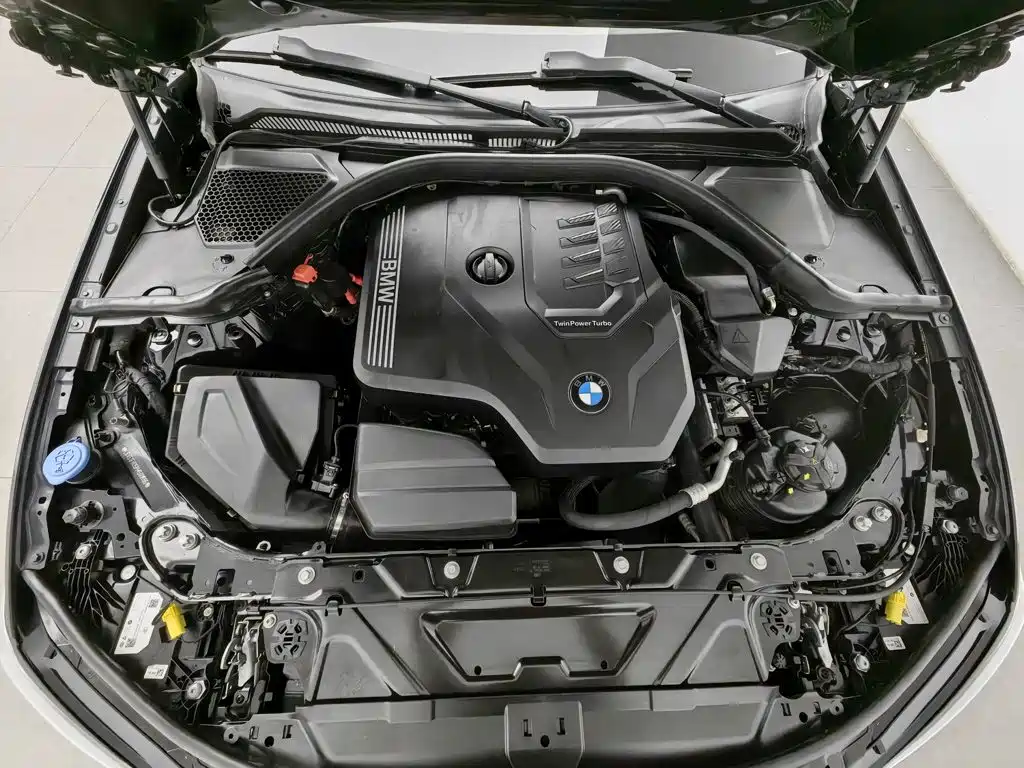 BMW 3 Series — миниатюра 6