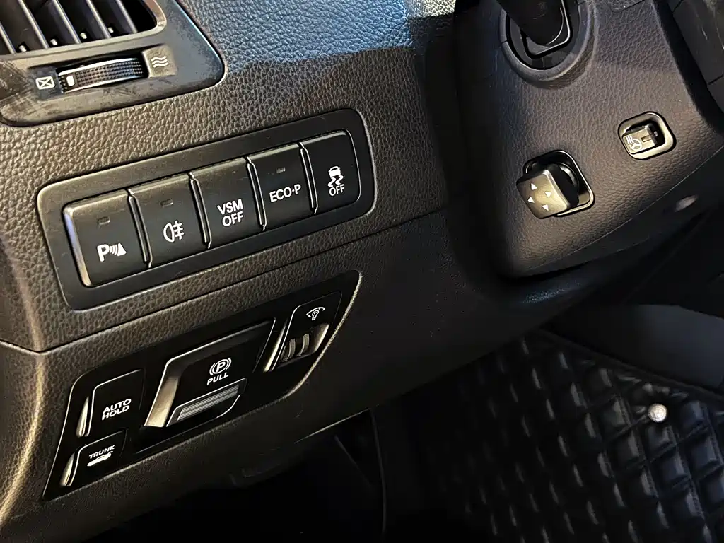 Hyundai Equus — миниатюра 21