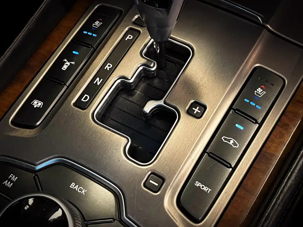 Hyundai Equus — миниатюра 23
