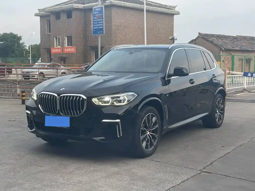 BMW X5 2023