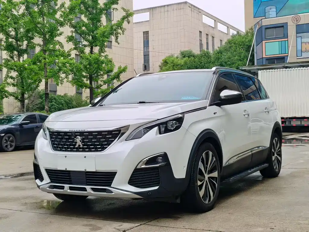 Peugeot 5008 2017