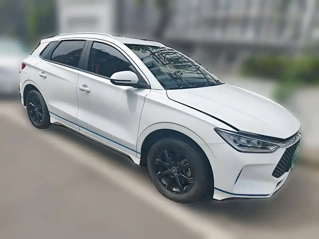 BYD e2 — миниатюра 25