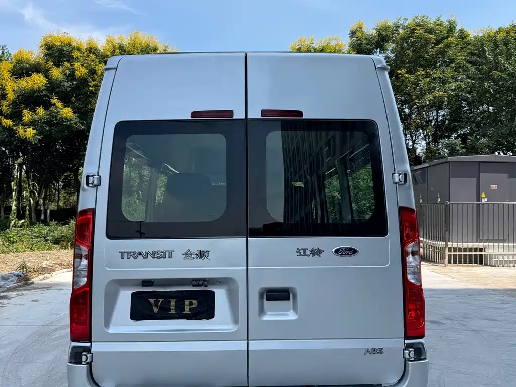 Ford Transit Custom — миниатюра 5