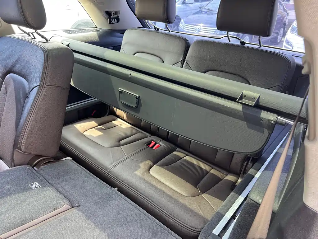 Audi Q7 — миниатюра 23