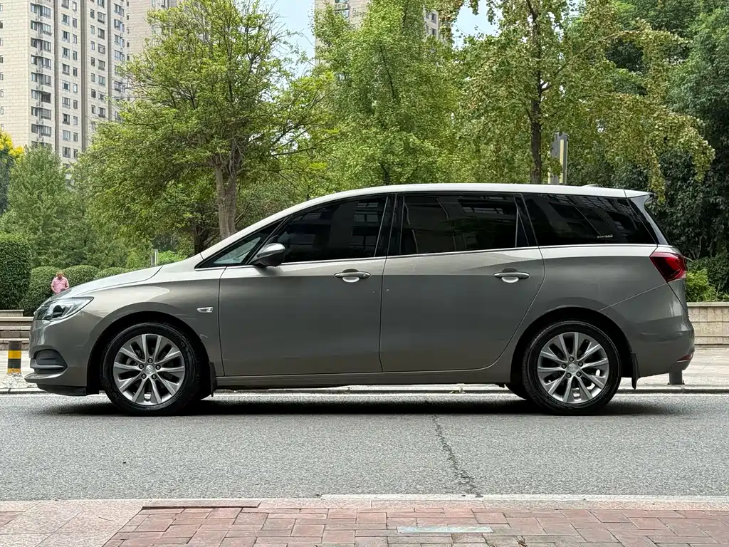 Buick GL6 — миниатюра 4