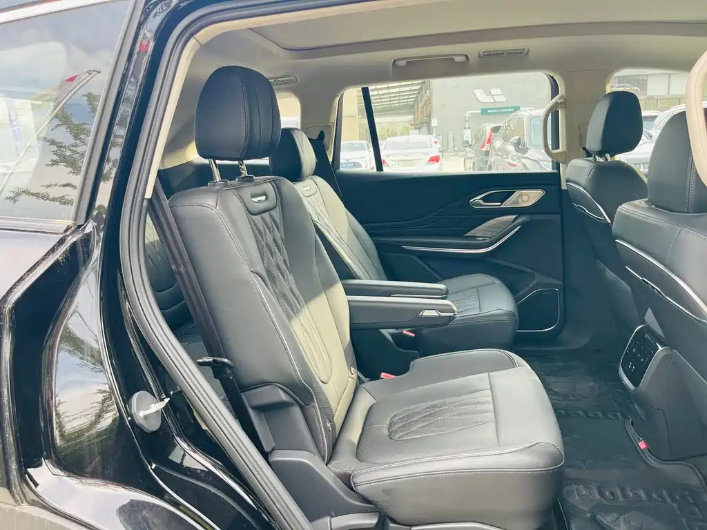 Hongqi Hongqi HS7 PHEV — миниатюра 21