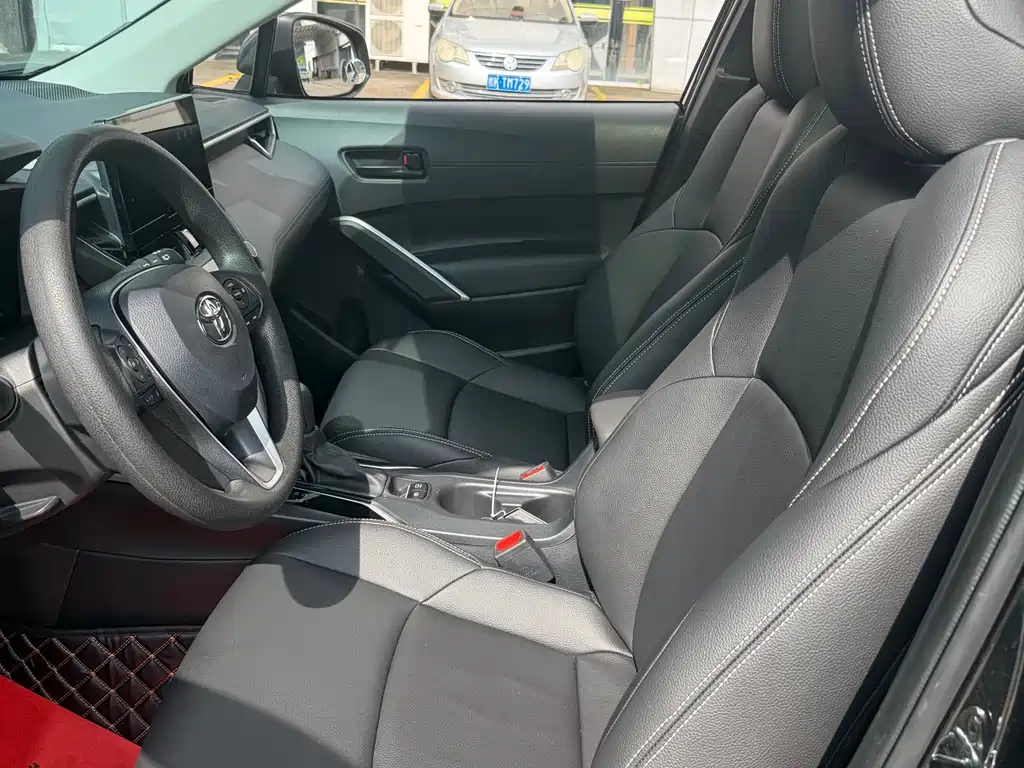 Toyota Frontlander — миниатюра 7