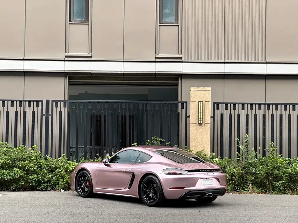 Porsche 718 2020 Cayman 2.0T
