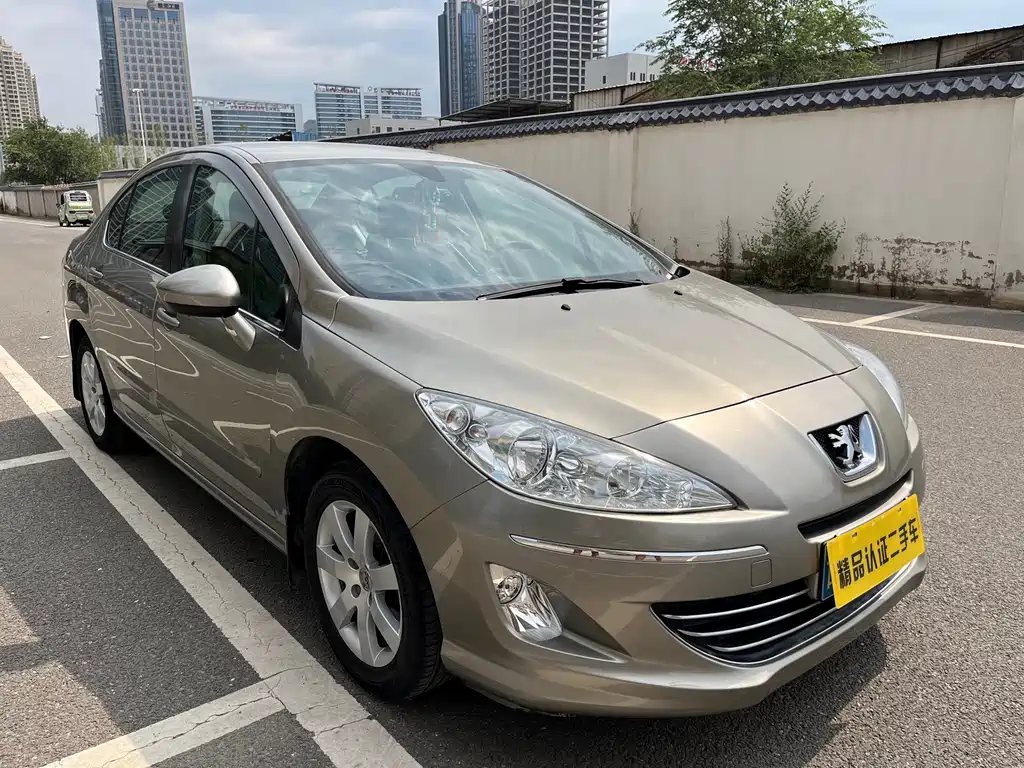 Peugeot 408 1.6L Manual Comfort Edition, фото 3