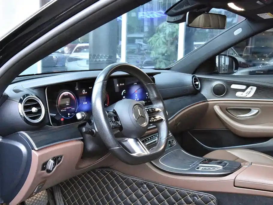 Mercedes-Benz E-Class E 2022 E 300 L Sport Fashion