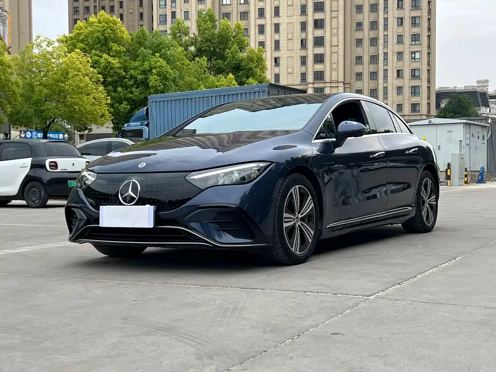 Mercedes-Benz EQE 2024