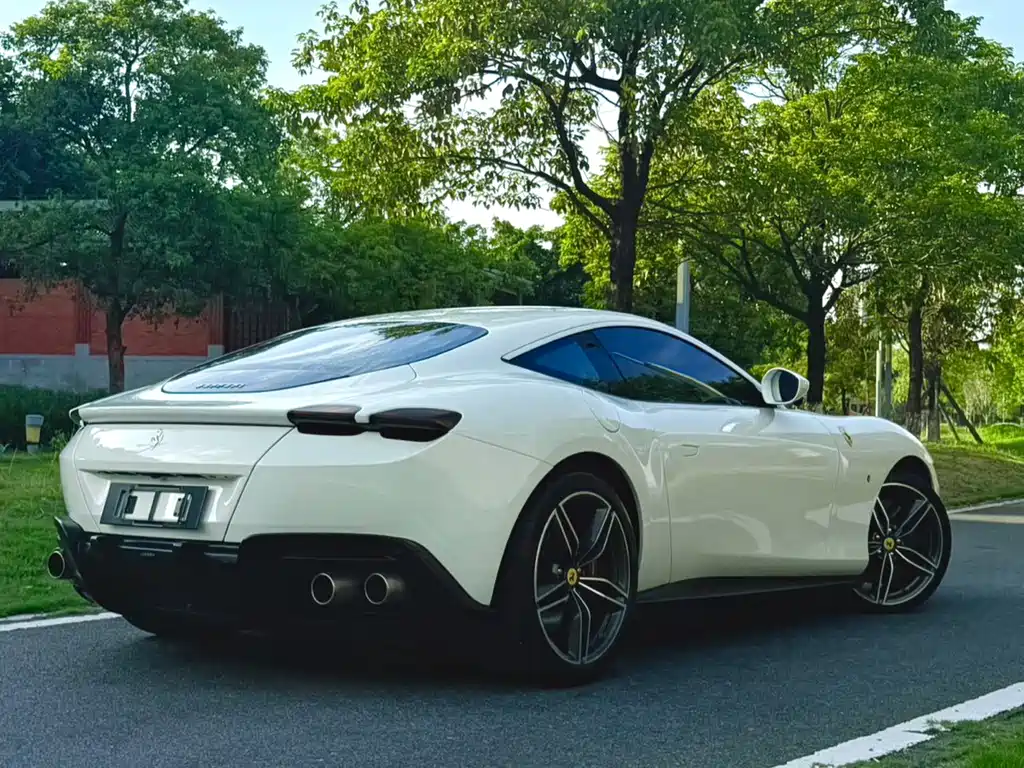 Ferrari Roma — миниатюра 23