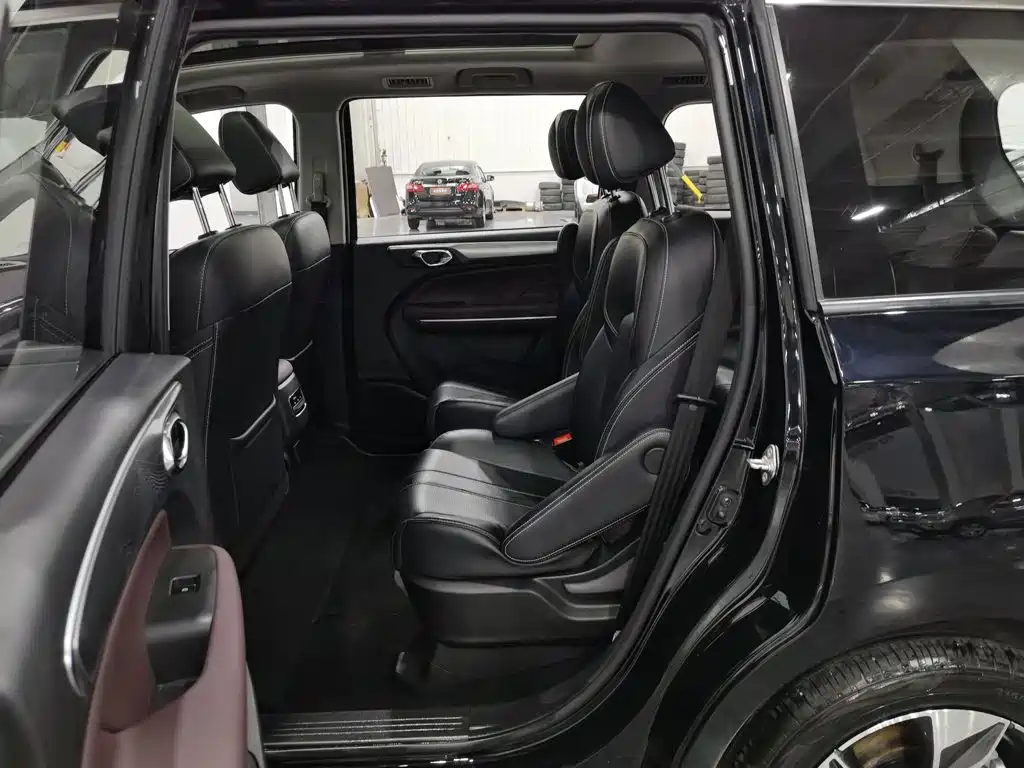 GAC Motor Trumpchi M6 — миниатюра 15