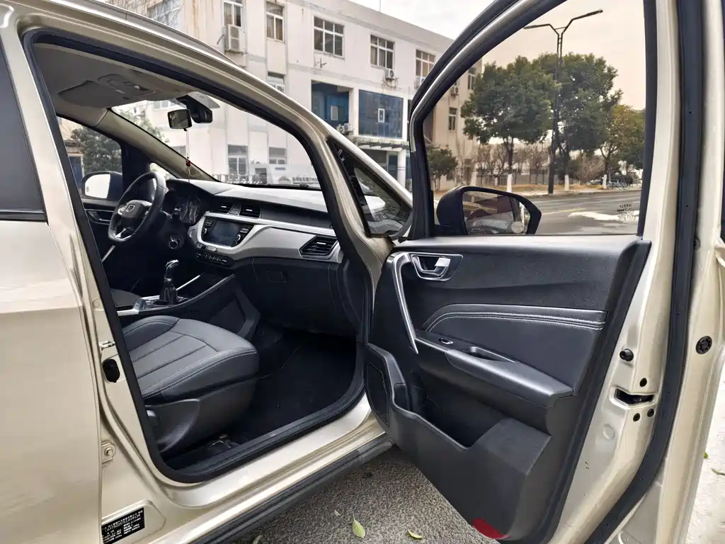 GEELY AUTOMOBILE VISION X3