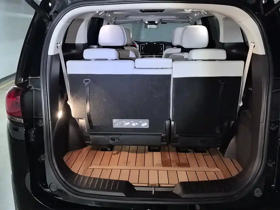 GAC M8 2021 390T Luxury