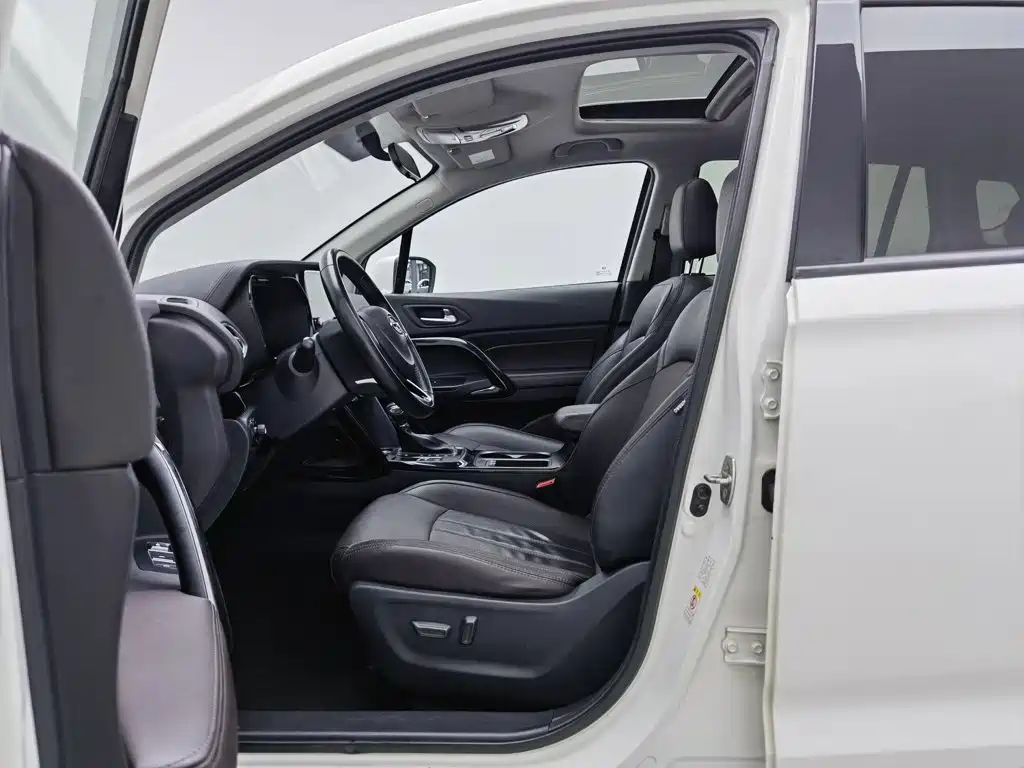 GAC Motor Trumpchi GS4 — миниатюра 10